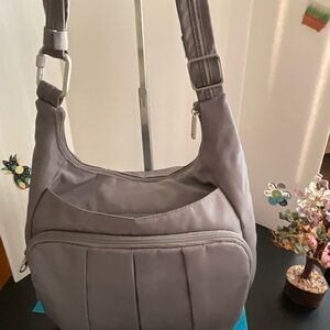 Traveling Nylon Handbag